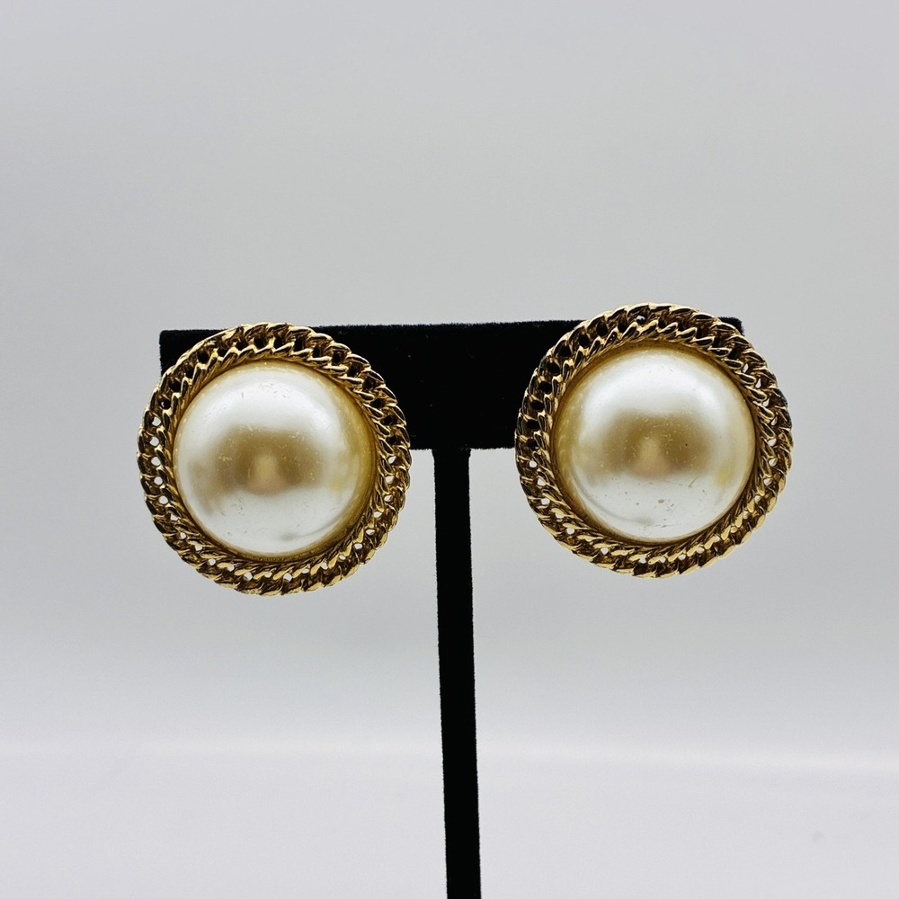 CAROLEE Clip On Stud Earrings Round Womens Statement Gold Tone Imitation Pearl